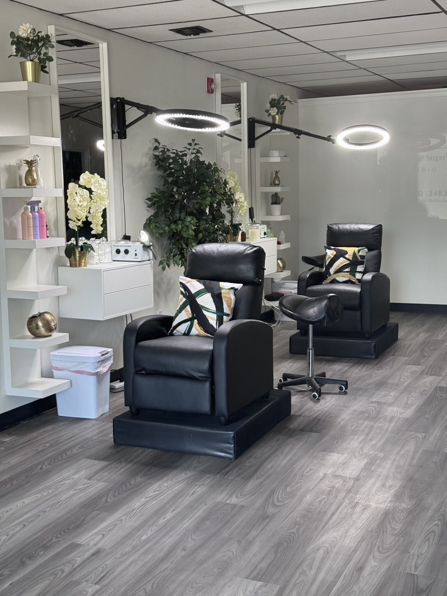 Bronzing & Sugaring Studio in Hatboro, PA