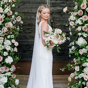 T Loren Studio in Woodridge, IL