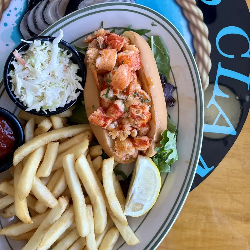 Peter's Clam Bar in Island Park, NY (4)