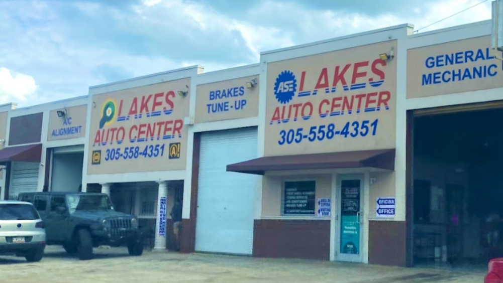 Lakes Auto Center in Hialeah, FL