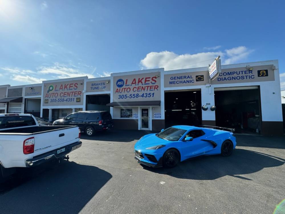 Lakes Auto Center in Hialeah, FL (4)