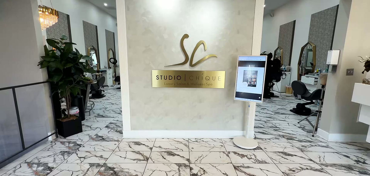 Studio Chique in Washington, DC, DC