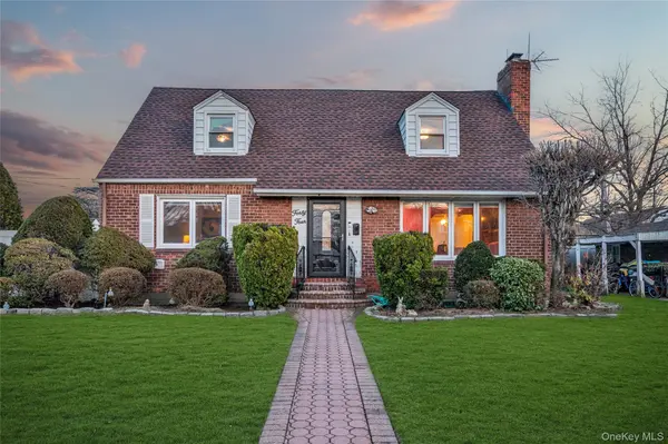 The CosCal Homes Team at HomeSmart Premier Living Realty in Williston Park, NY (6)