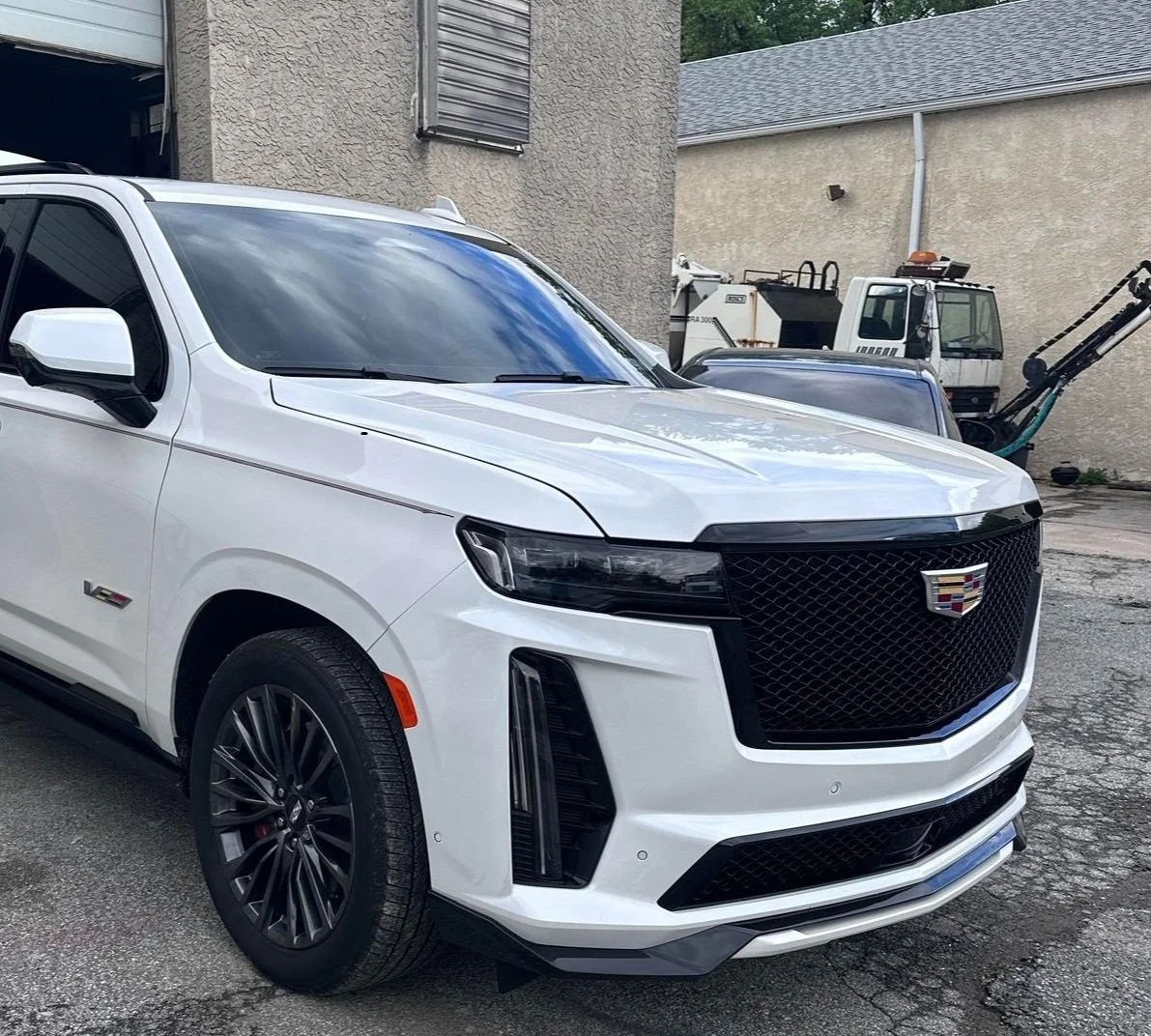 Folcroft Auto body & Paint in Folcroft, PA