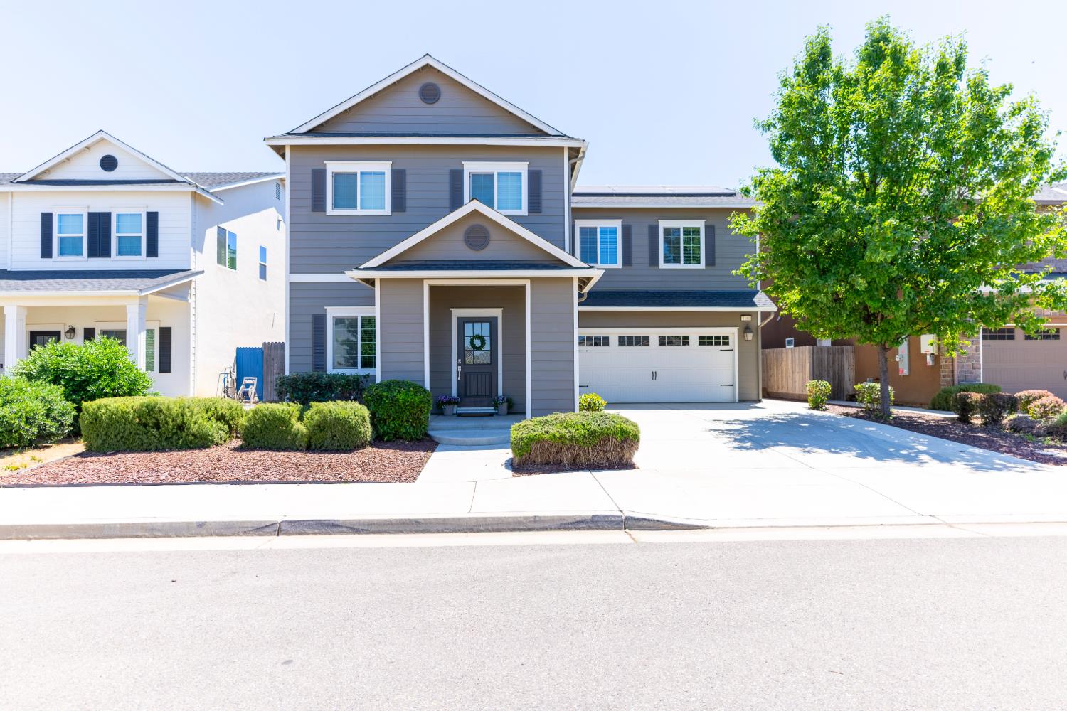 Pink Key Real Estate | Top Fresno Realtors in Fresno, CA (3)