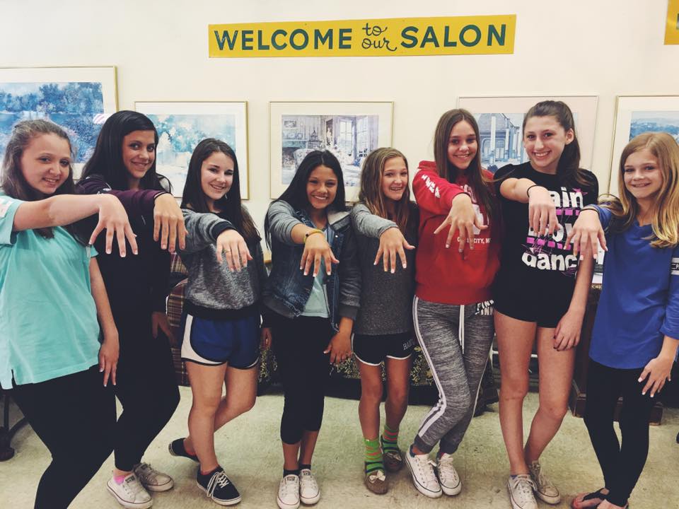 Sarah II Nails in Zelienople, PA