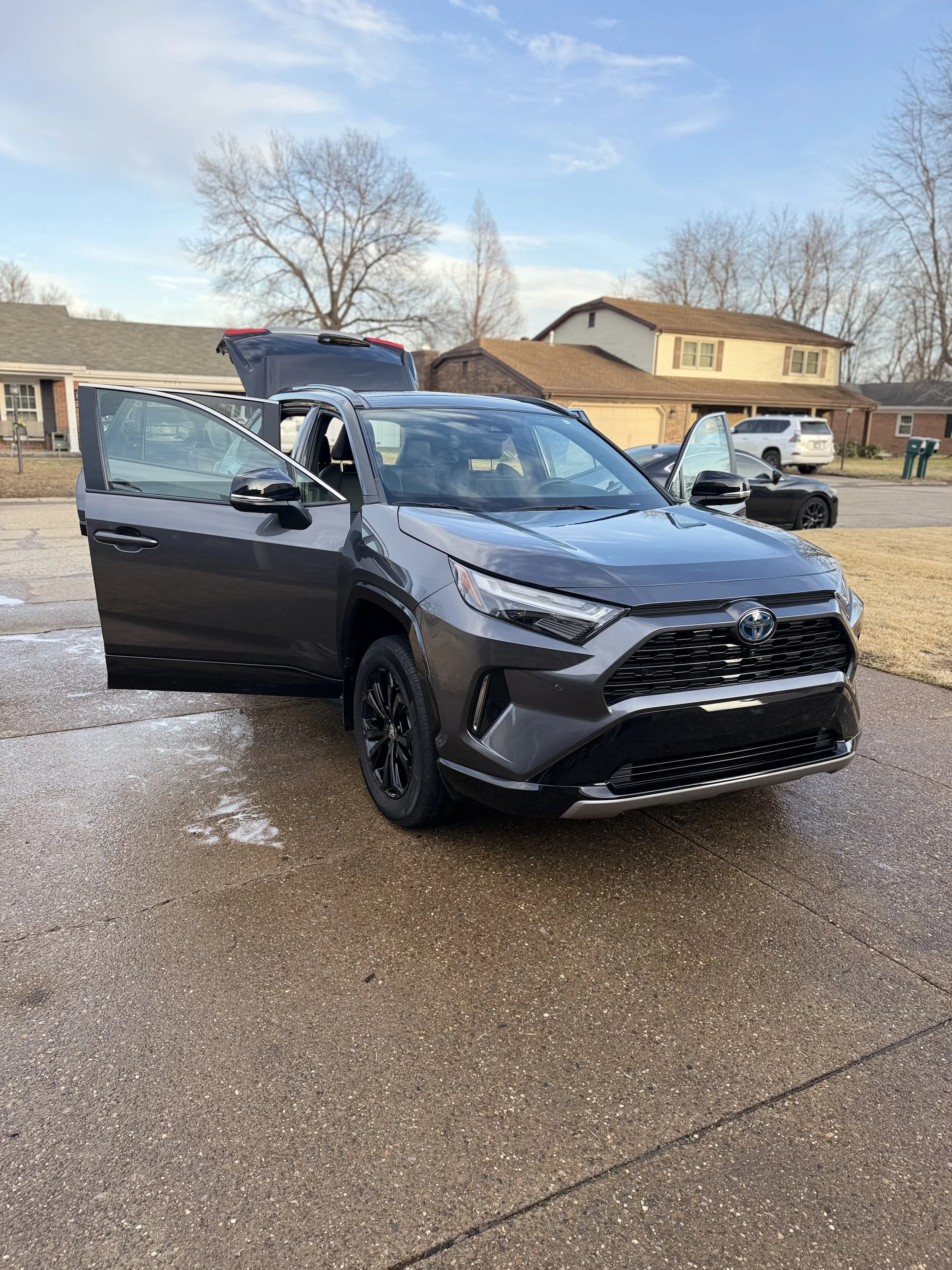 Crystal Clear Mobile Detailing in Newburgh, IN