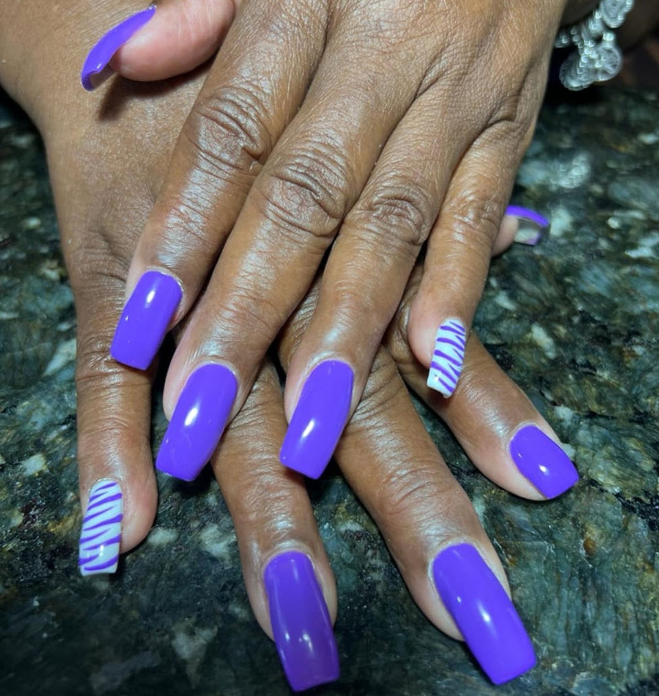 Brook and Hearth Salon in Cooper City, FL (2)