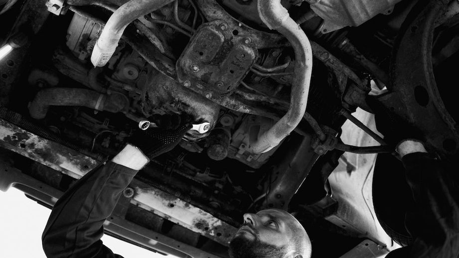 Huelsman Automotive Inc in Chickasaw, OH (4)