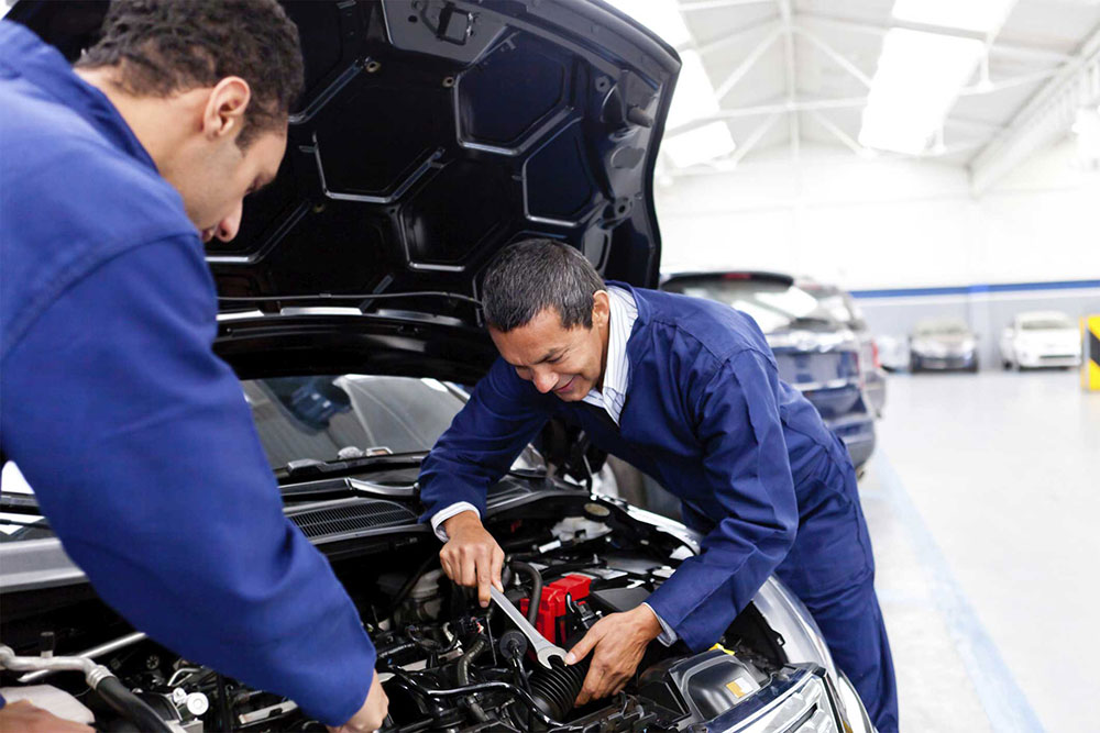 Progressive Auto Service in Chicago, IL (4)