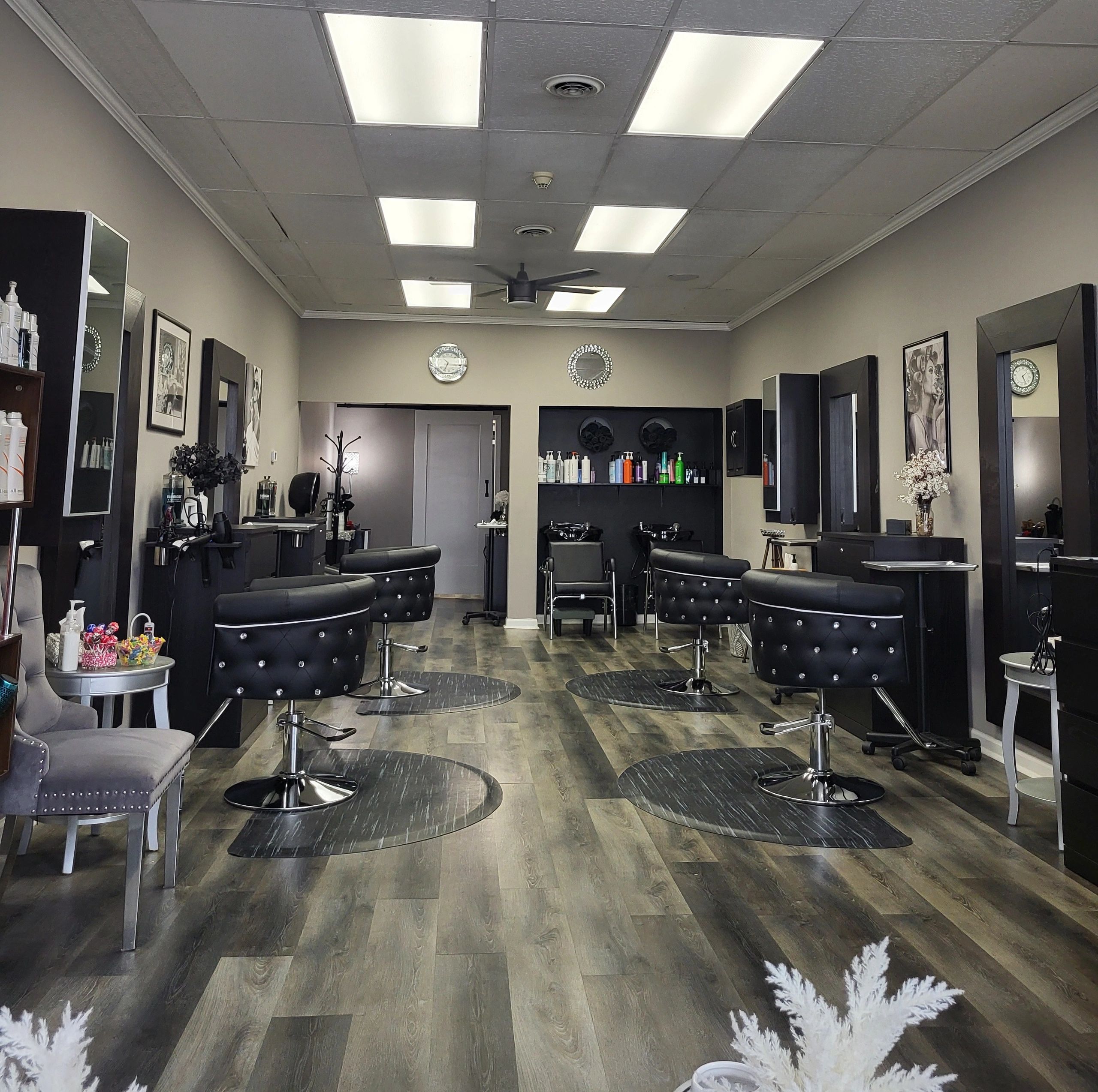 SALON 110 in Mokena, IL