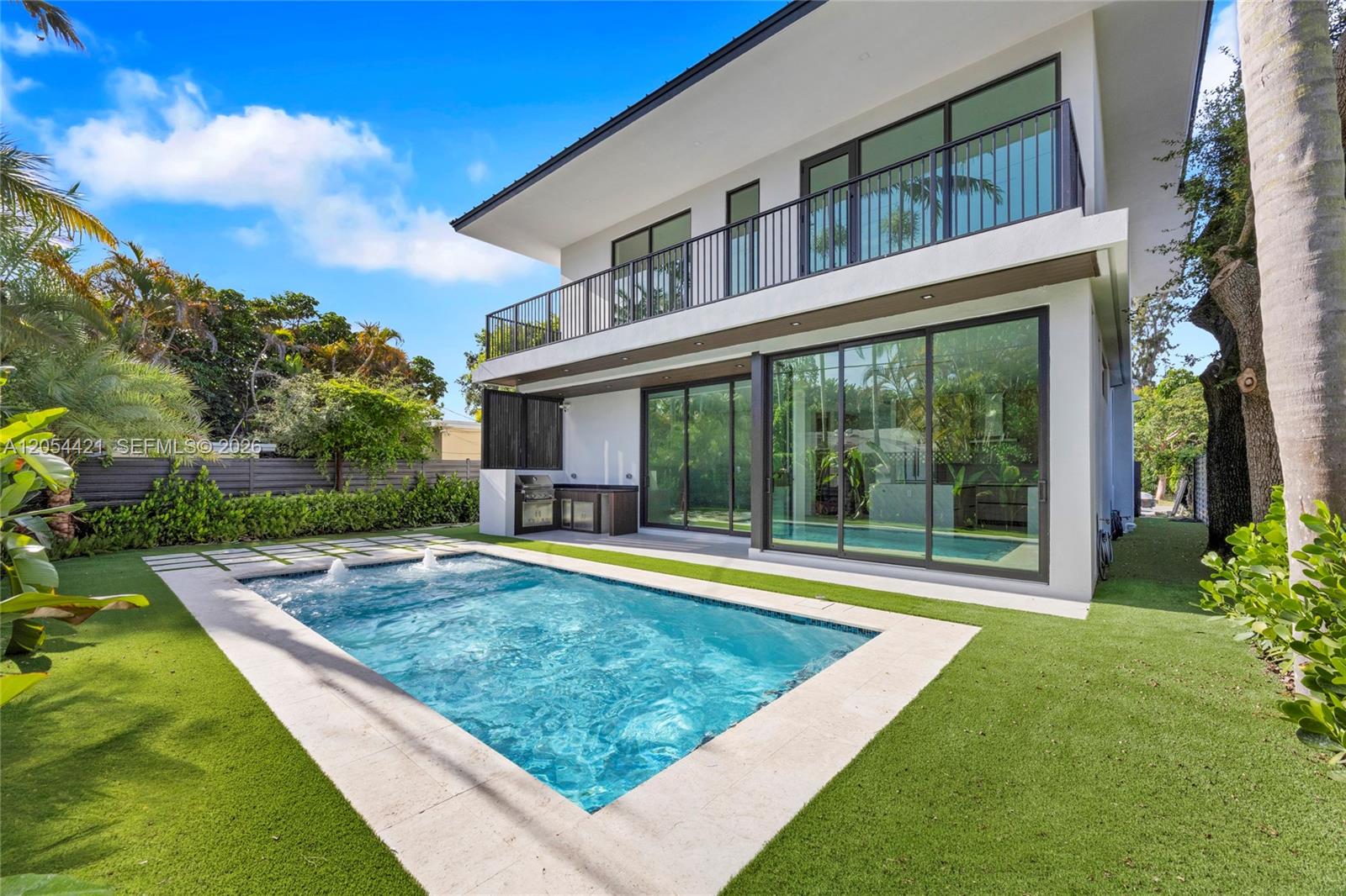 Oscar Arellano - Coral Gables Realtor in Coral Gables, FL (3)