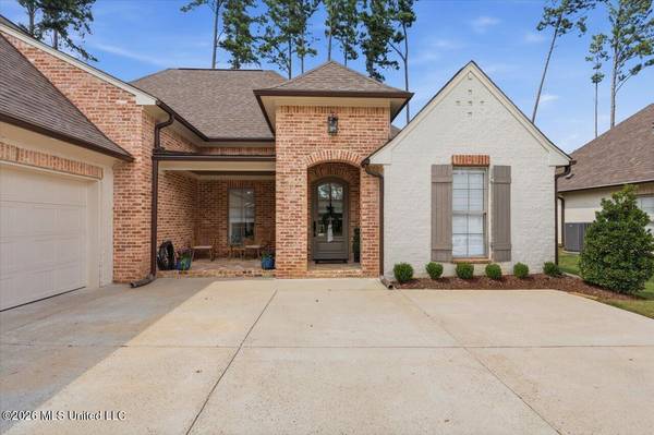 April Smith, Southern Homes Real Estate in Flowood, MS (5)