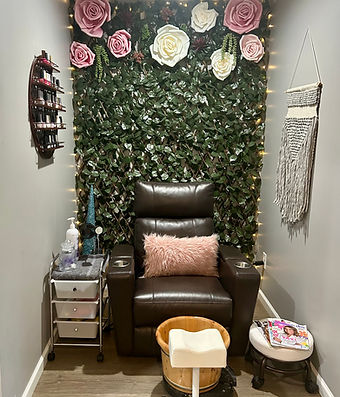 Nicholas John Salon Spa & Boutique in Amherst, OH (3)