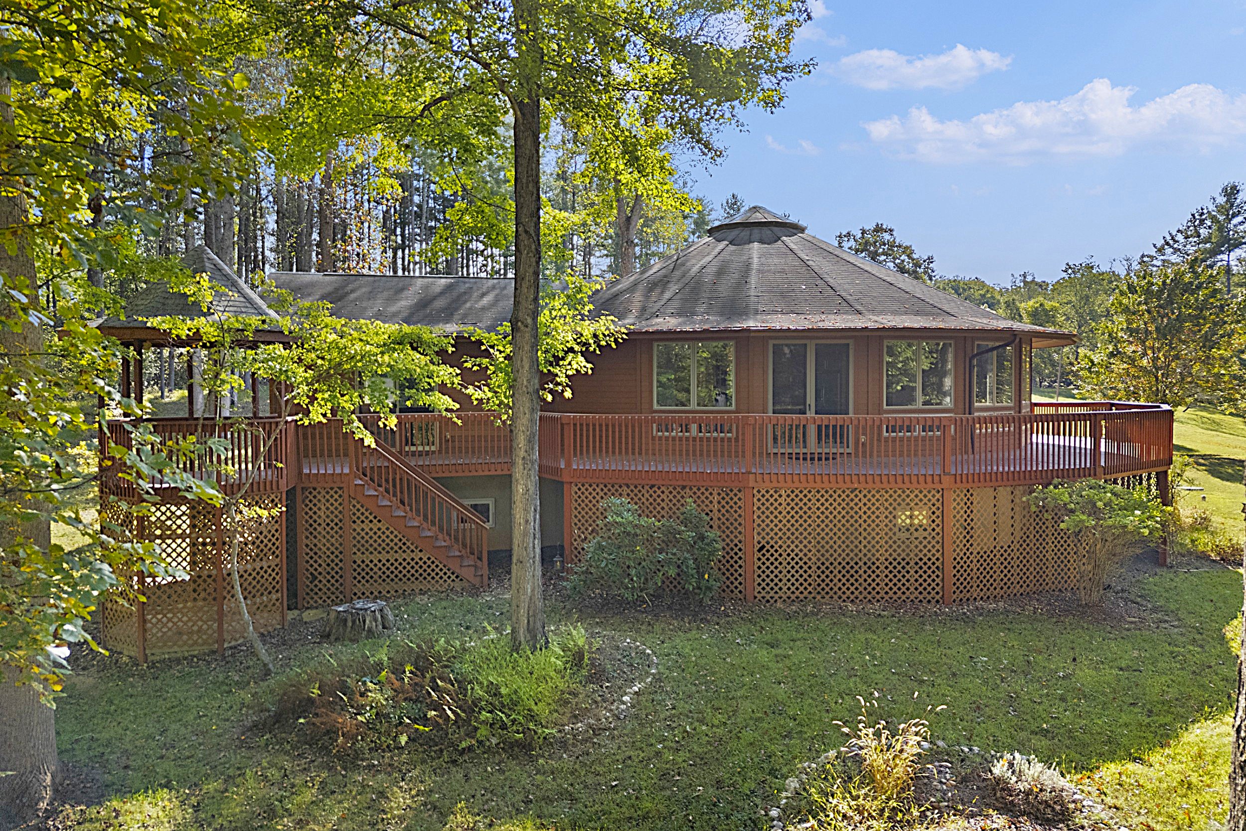 Cheri Woodard Realty in Sperryville, VA (3)