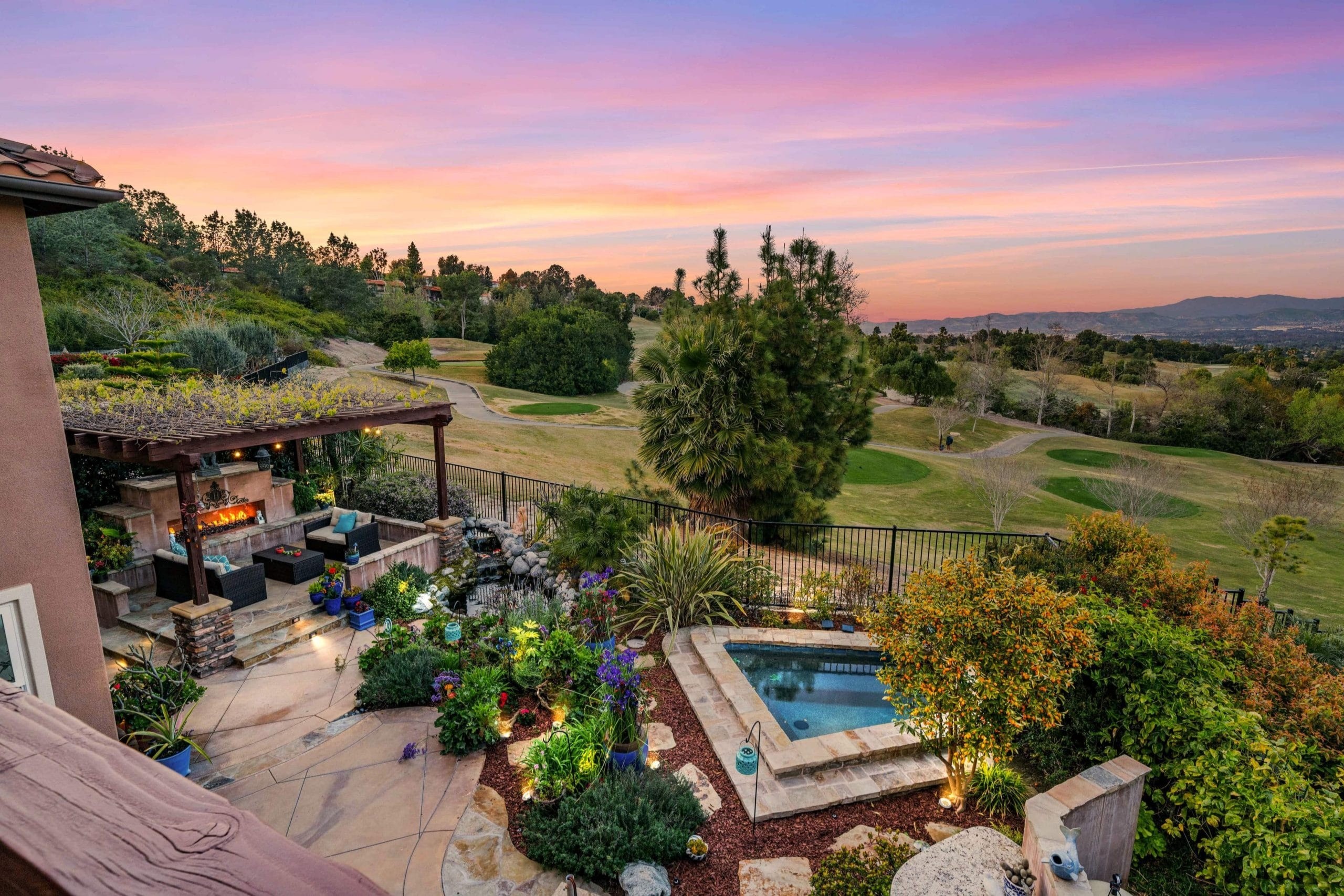 Sandra Bethune - Realtor DRE#02022416 in Mission Viejo, CA (2)