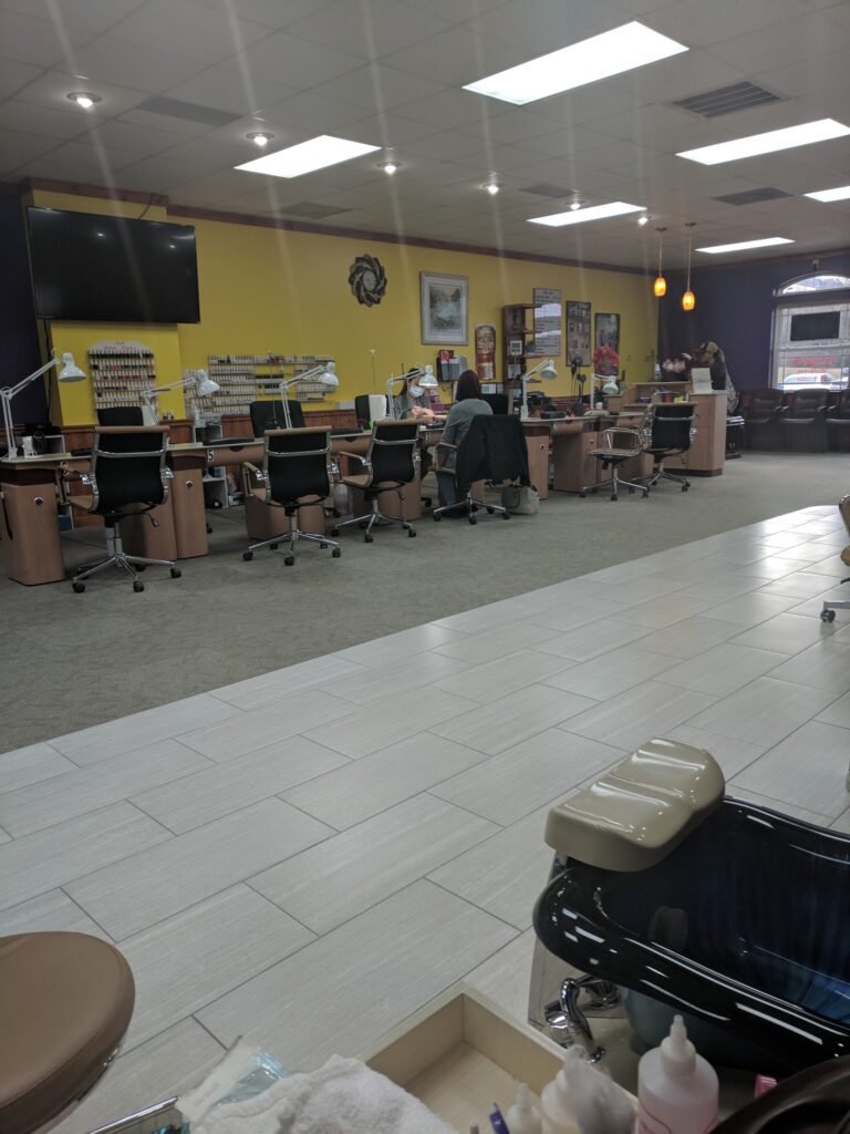 Lovely Nails And Spa in Sylva, NC (3)