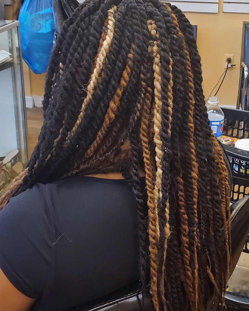 Elegance African Hair Braiding in Philadelphia, PA (3)