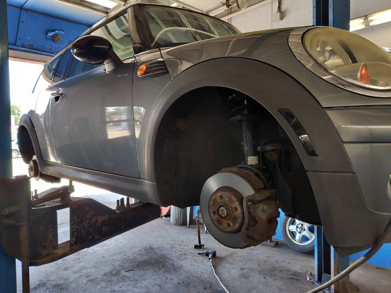 Akron Classic Auto Care in Akron, OH