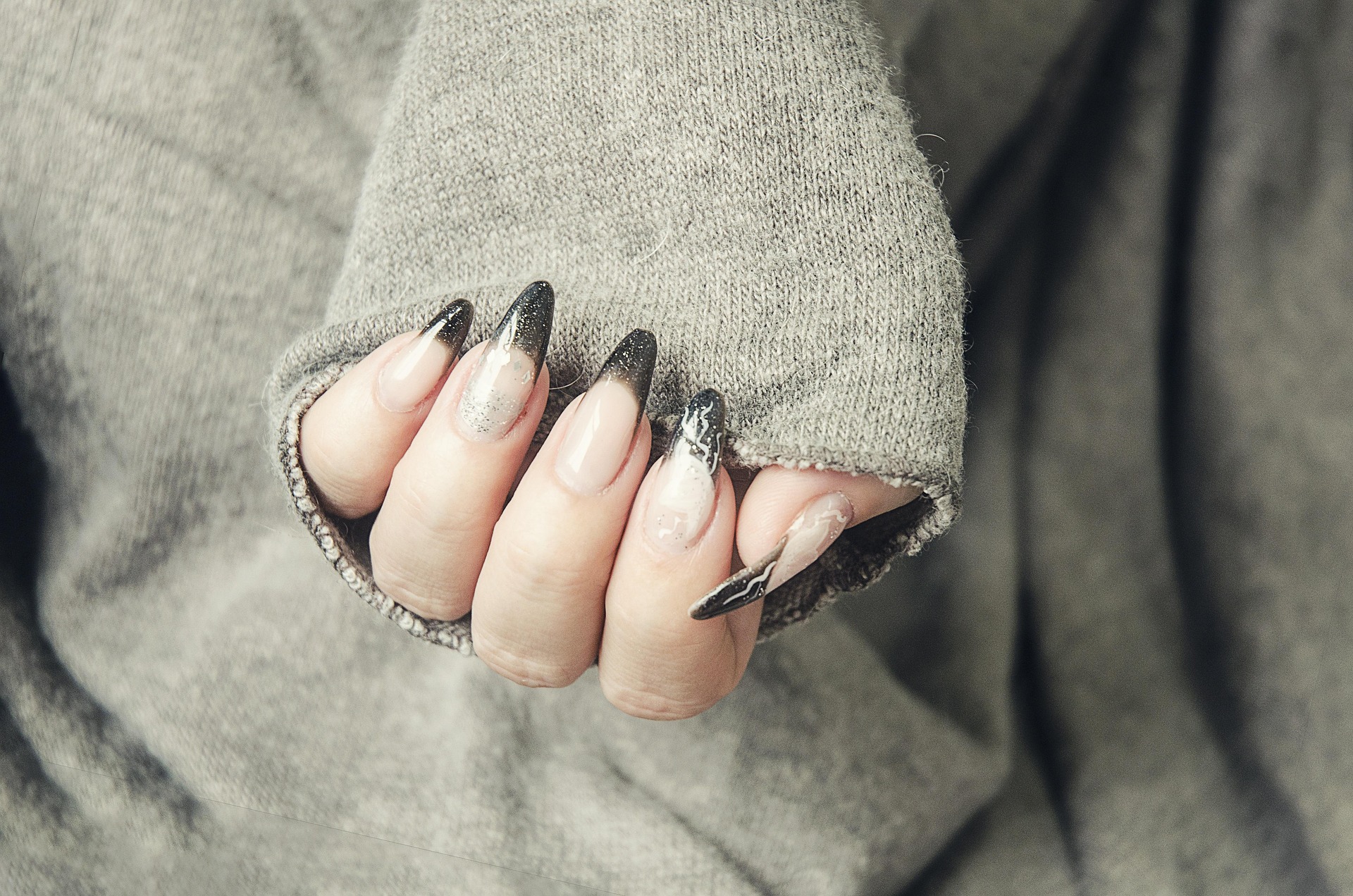 We Nails in Fort Wayne, IN