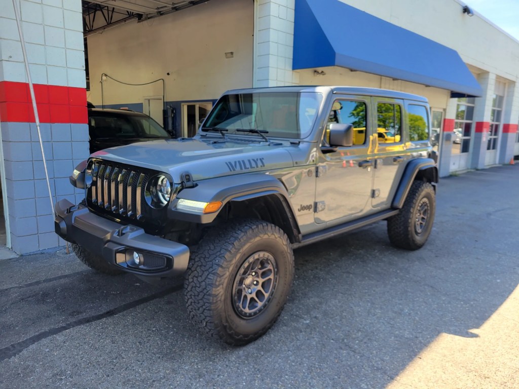 Fast Track Detailing Solutions in Pontiac, MI (5)
