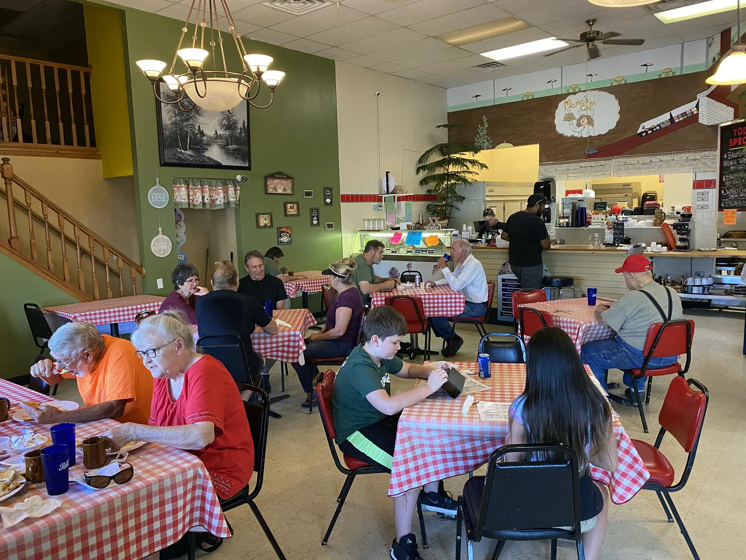 Mama's Café in Montello, WI (2)