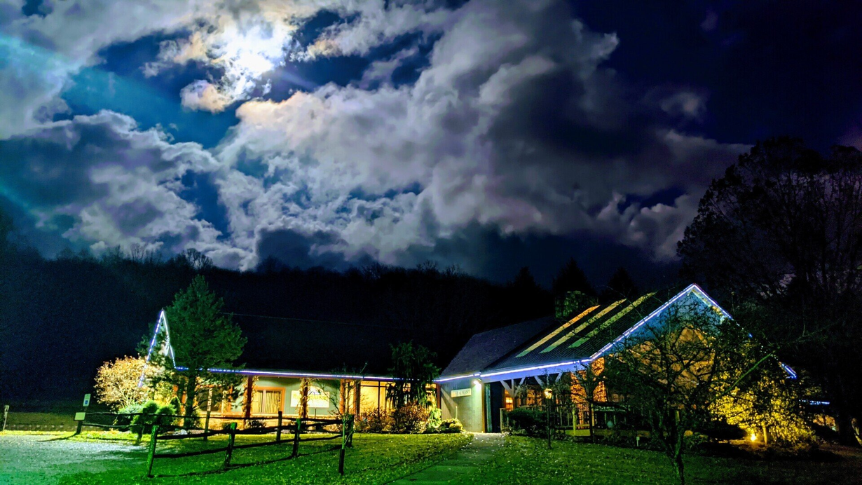 Foggy Mountain Lodge and Pub in Stahlstown, PA