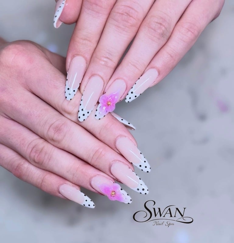 Empire Nail Bar & Spa in Cincinnati, OH (5)