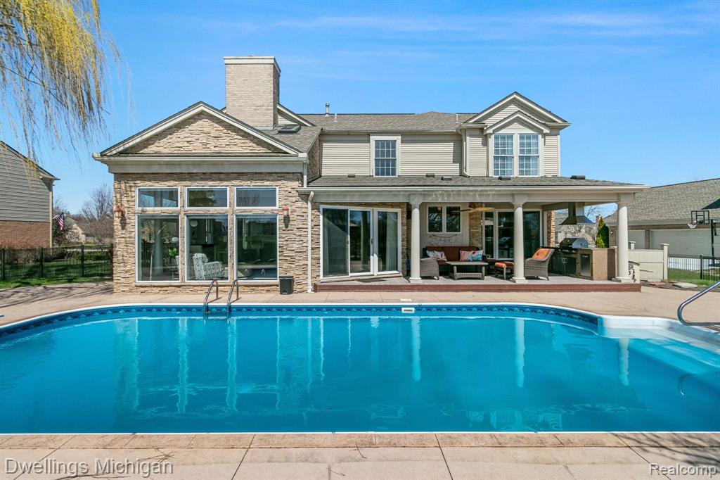 Hearts to Homes -Derica Wade in Plymouth, MI (6)