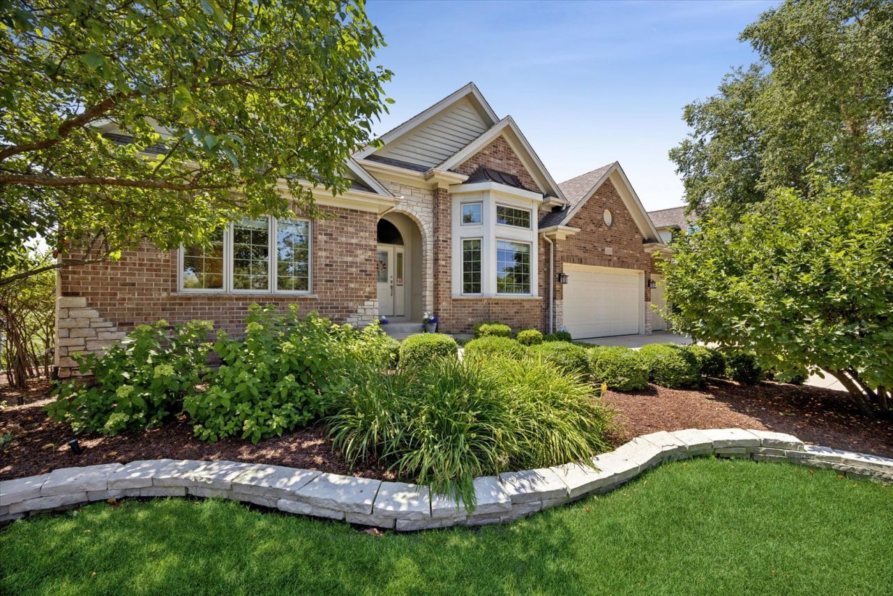 Kevin Dahm - Baird & Warner Real Estate in Naperville, IL