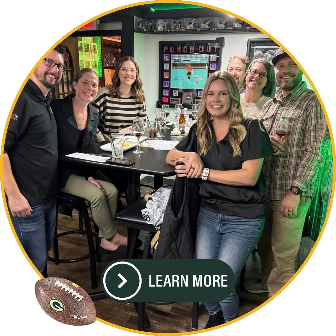 Hoehn's Huddle Sports Bar & Grill in Schofield, WI (2)