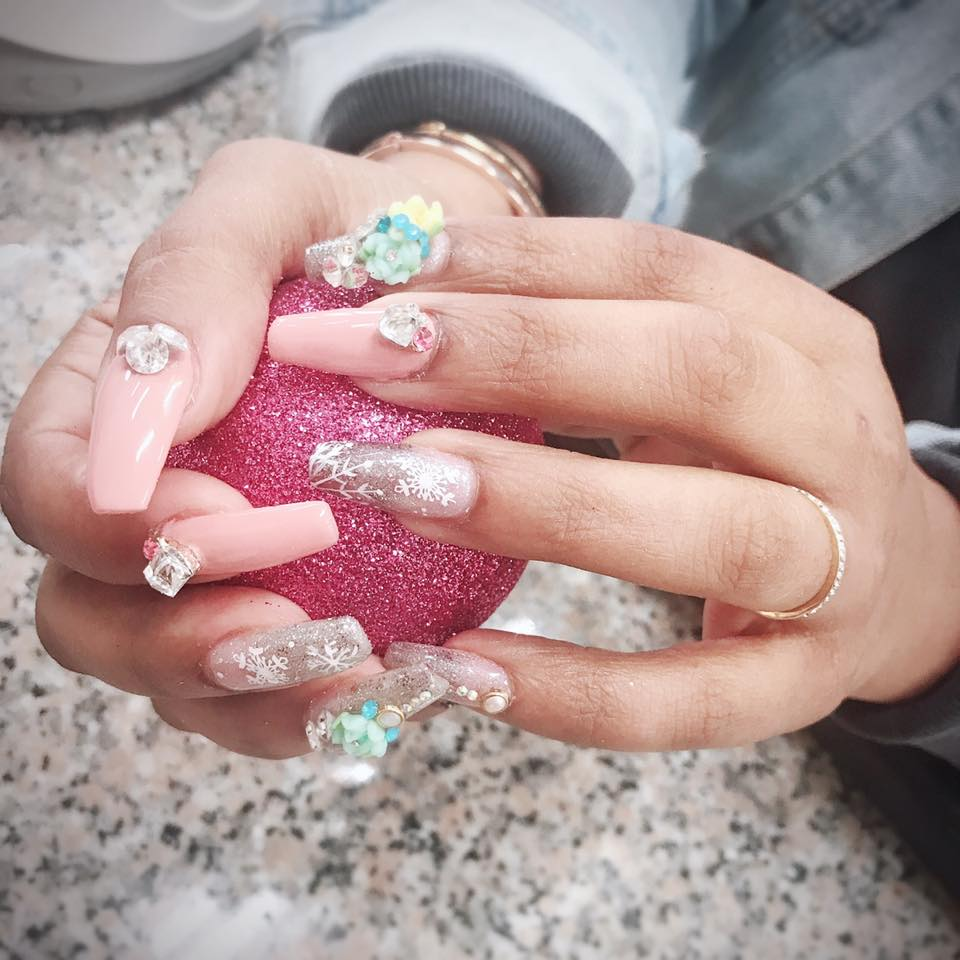 Nail Art Salon & Spa in Charlottesville, VA (5)