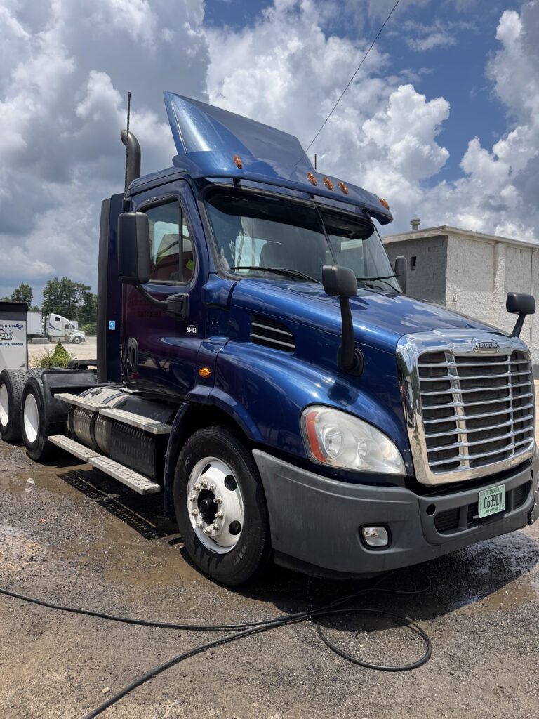 Little D's Mobile Auto Detailing in Fayetteville, GA (3)