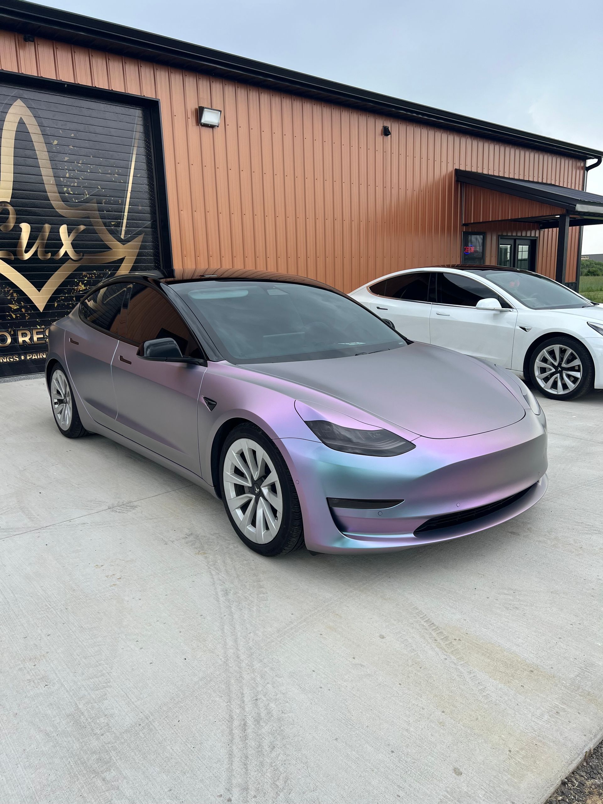 Lux Auto Restyling in Laotto, IN (4)