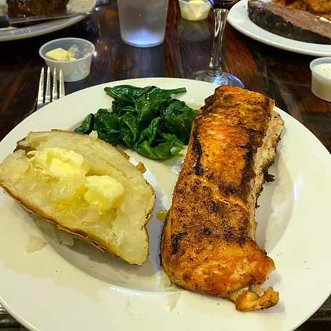 Big Oak Cafe in Urbanna, VA (3)