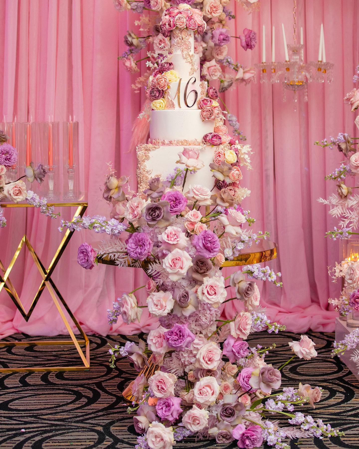 Hanoli Cakes in Glendale, NY (3)