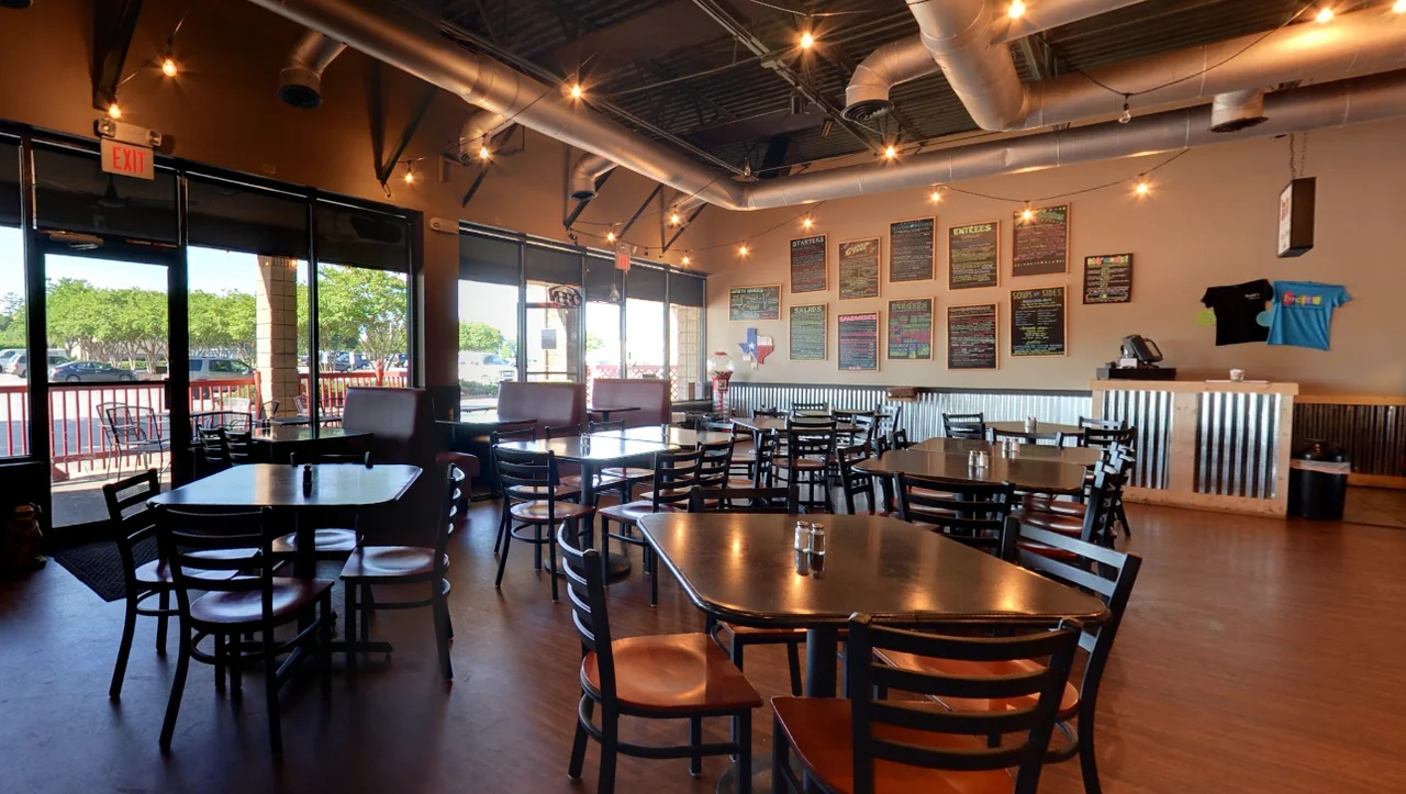 Brett's Casual American in Athens, GA (3)