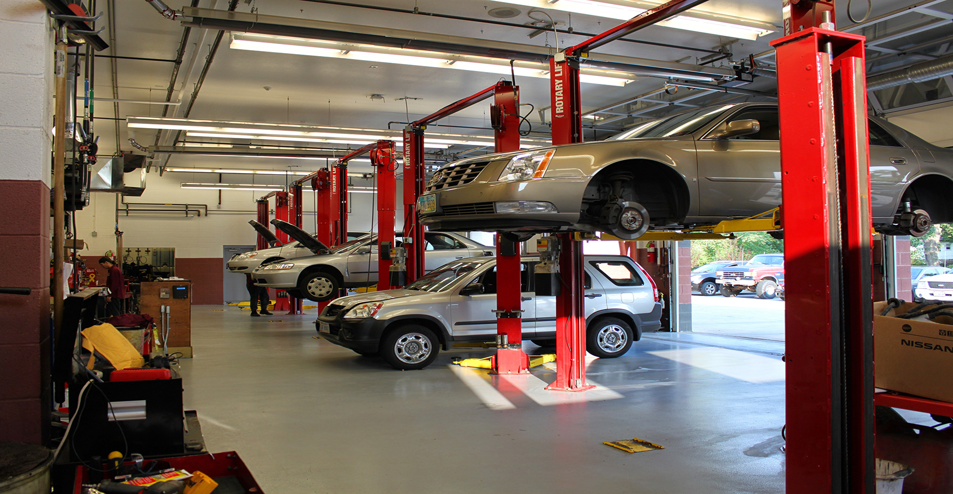 Simon's Auto Services in Cleveland Heights, OH (2)