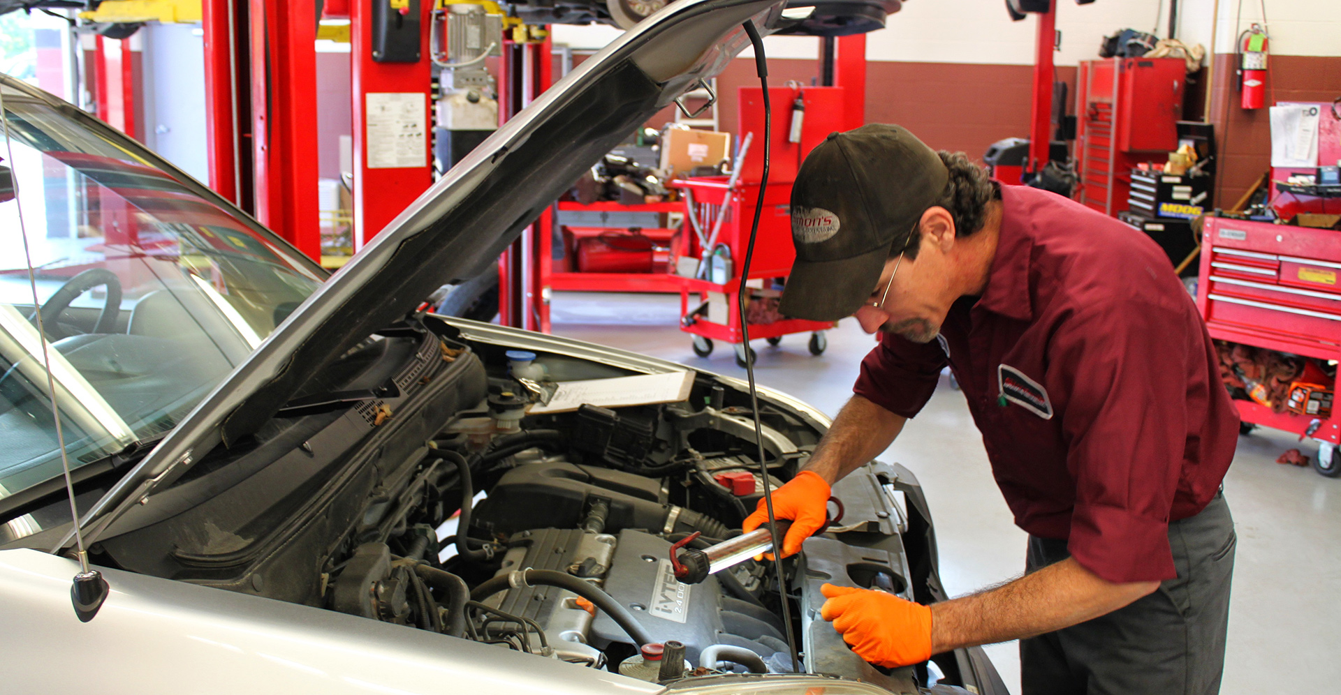 Simon's Auto Services in Cleveland Heights, OH (3)