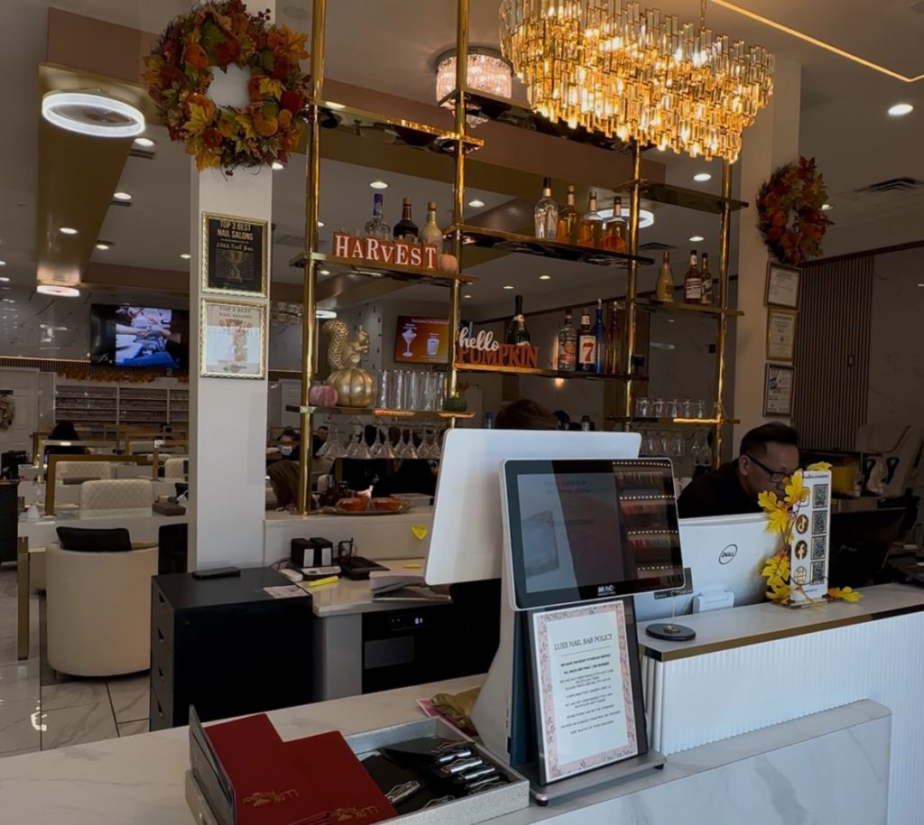 Luxx Nail Bar in San Antonio, TX (2)