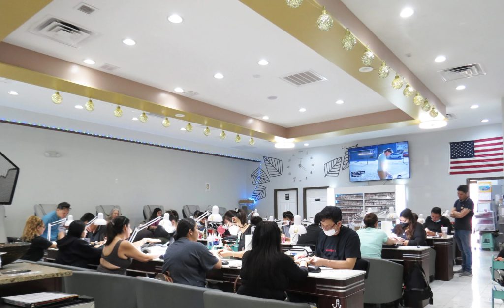 Luxx Nail Bar in San Antonio, TX (6)