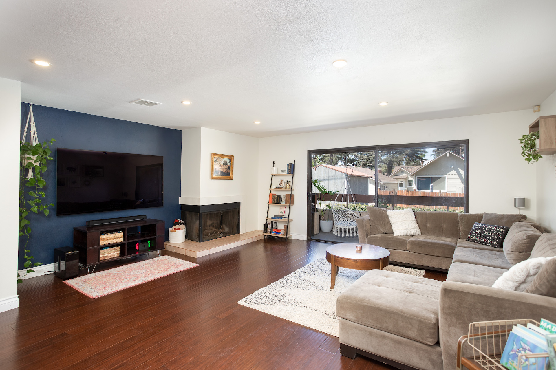 SackerLovell in Culver City, CA (4)