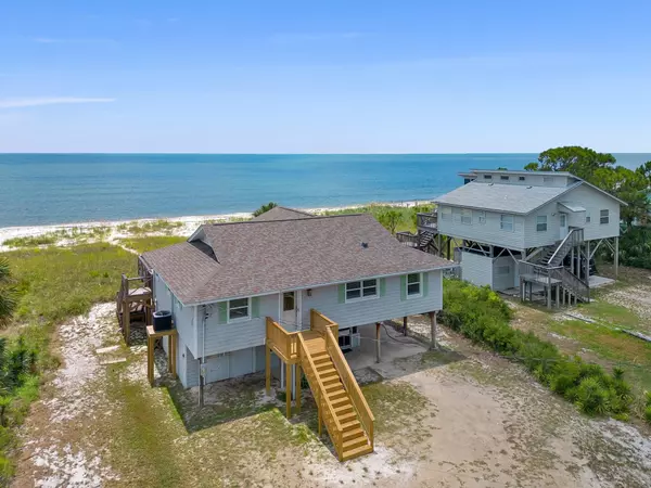 Erica Lyles, Realtor in Tallahassee, FL (6)