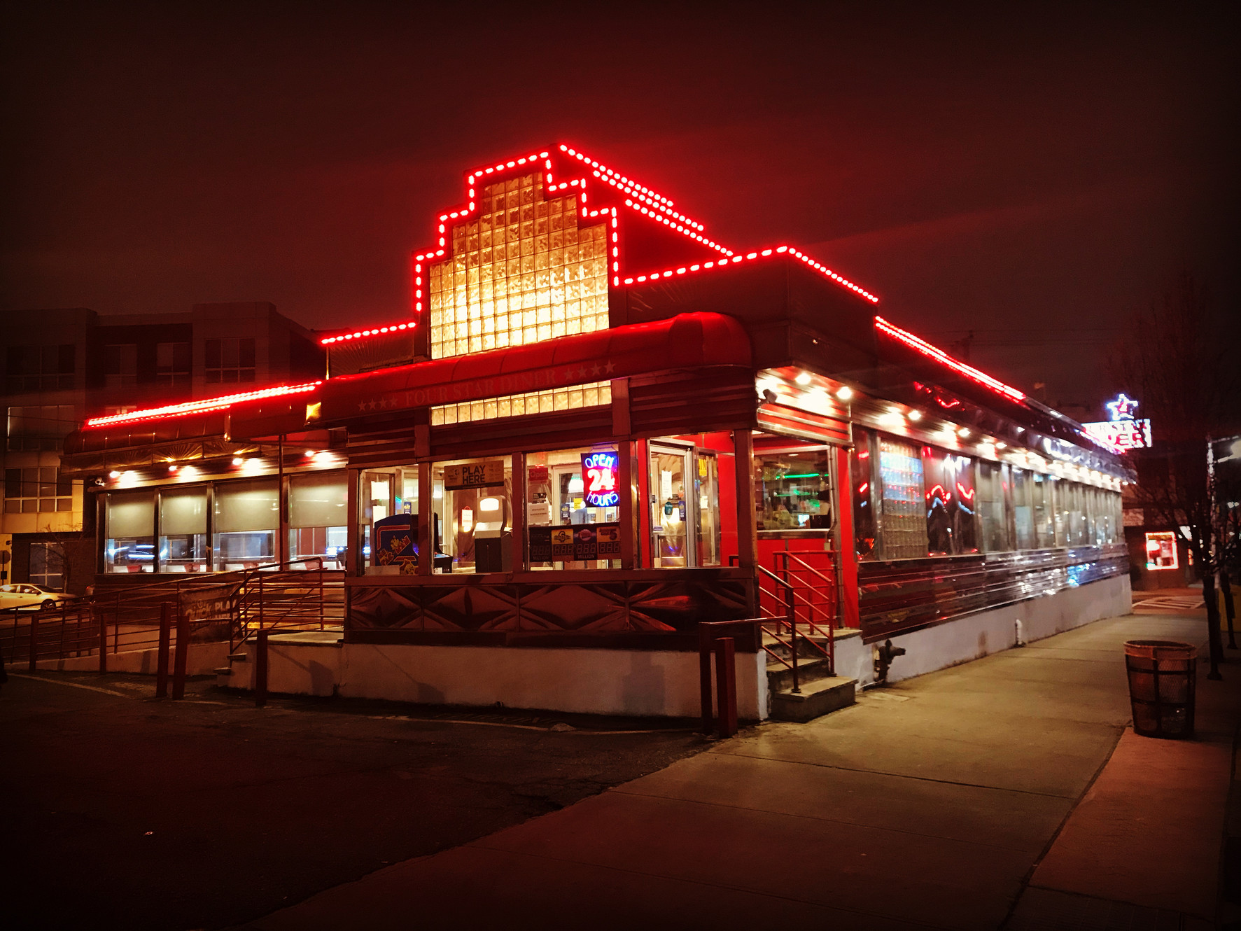 Silver Stars Restaurant & Diner in Union City, NJ