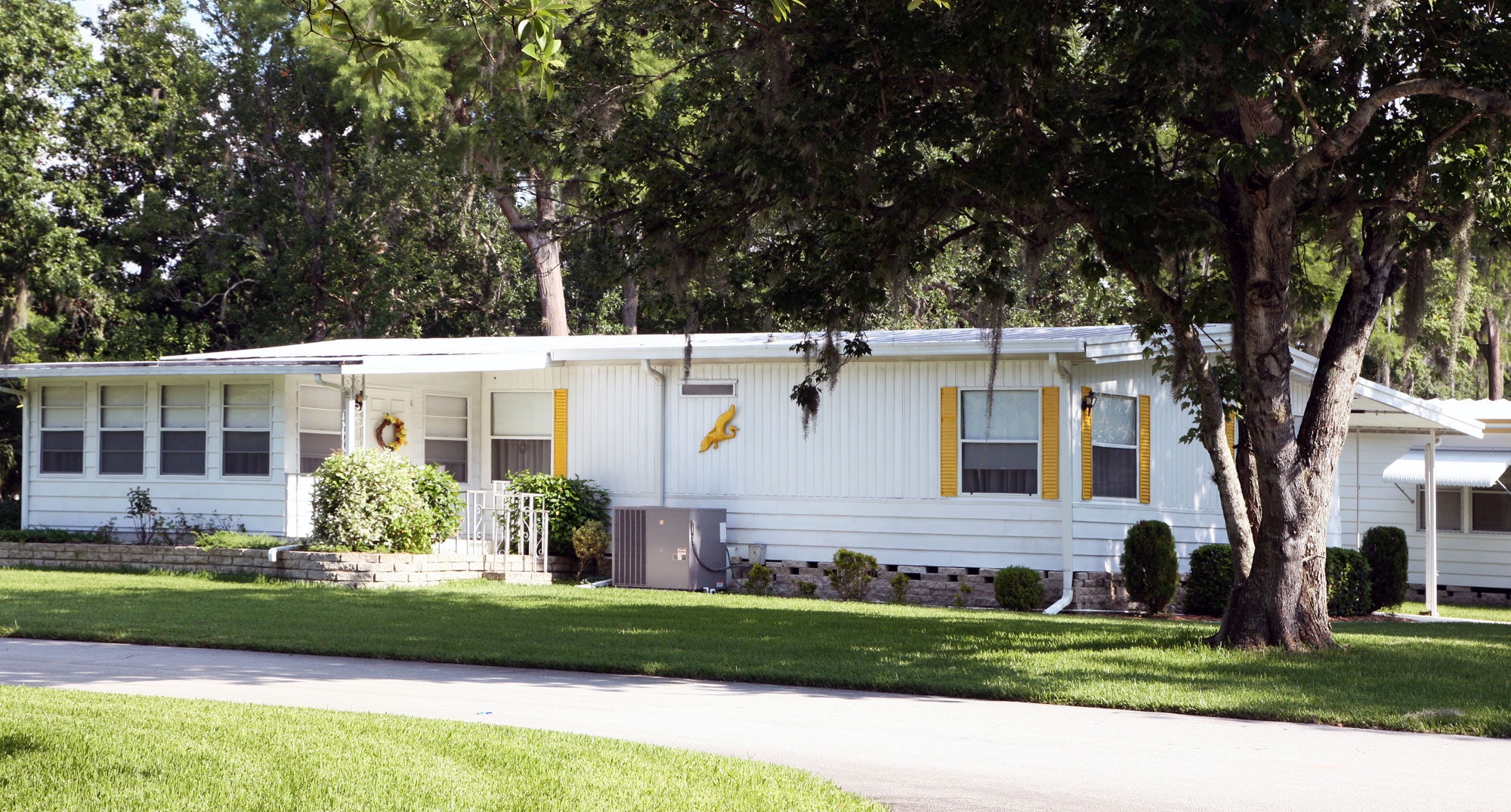 Select Mobile Home Sales in Largo, FL (3)