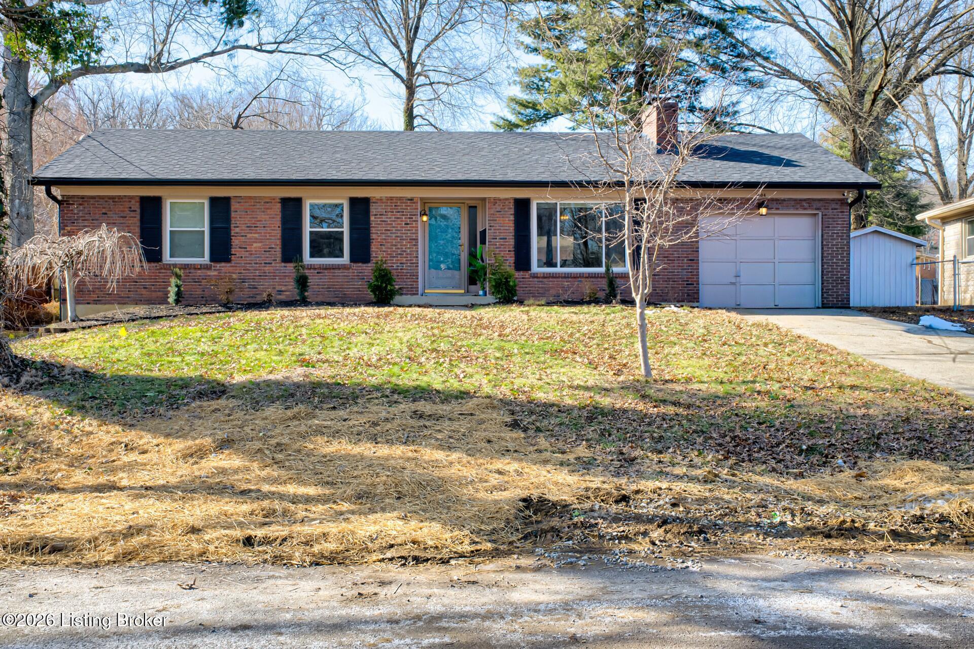 Crissie Buntin, Home & Comfort Realty, LLC in Louisville, KY (3)