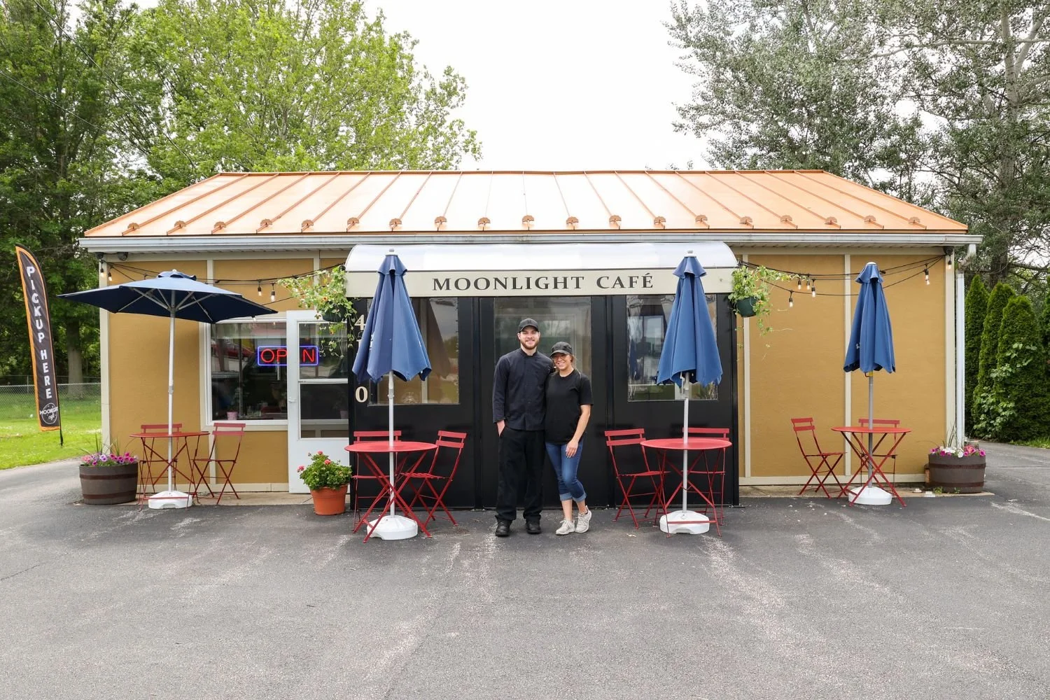Moonlight Cafe in Dover, PA (2)