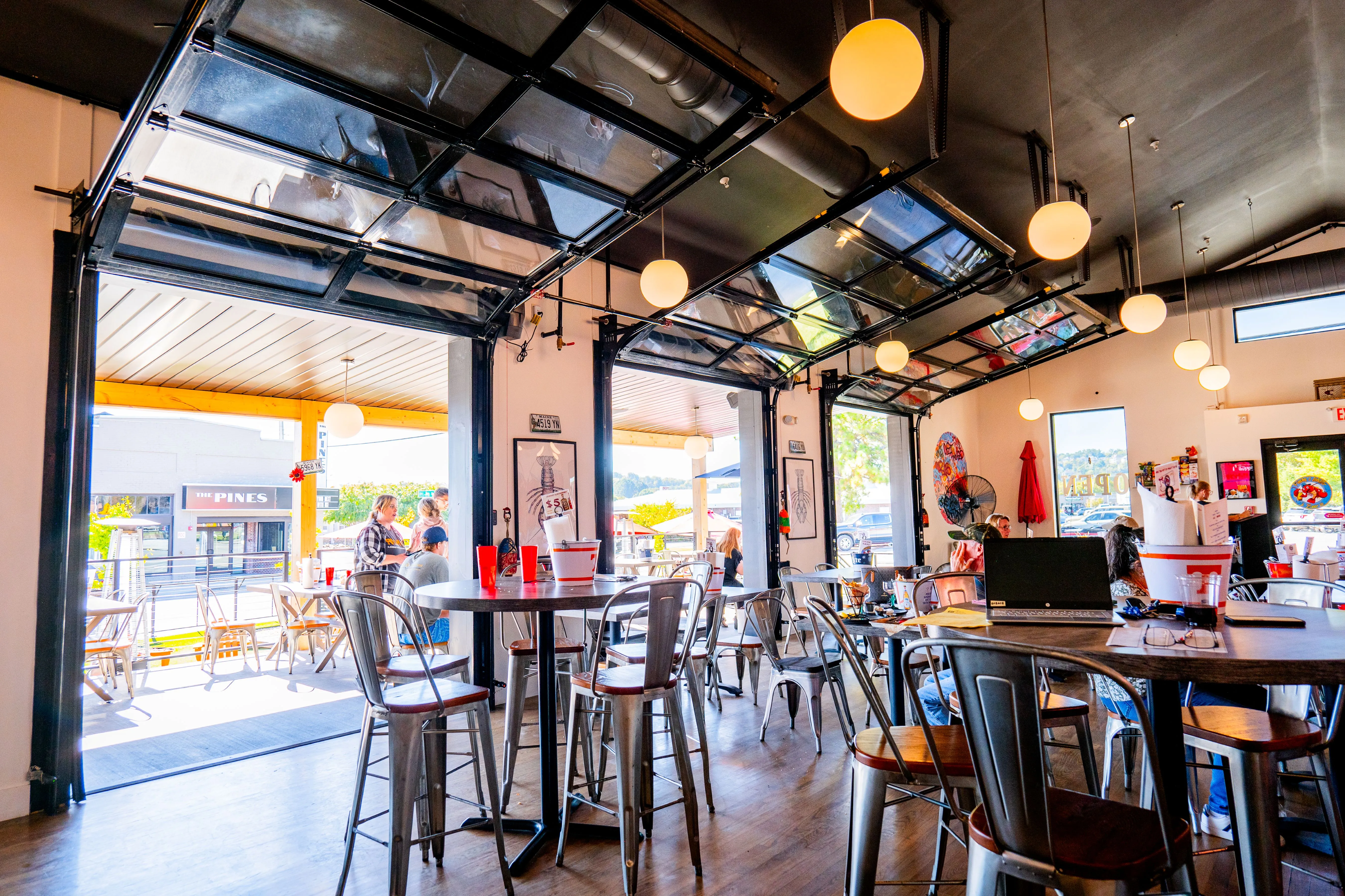 Pinchy’s Lobster & Rawbar in Boerne, TX