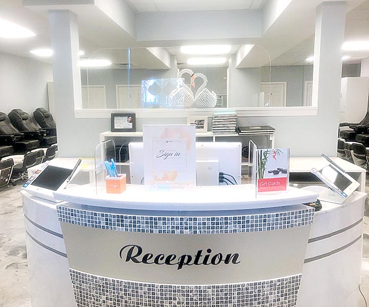 NAIL BAR ON BAY in Beaufort, SC (3)