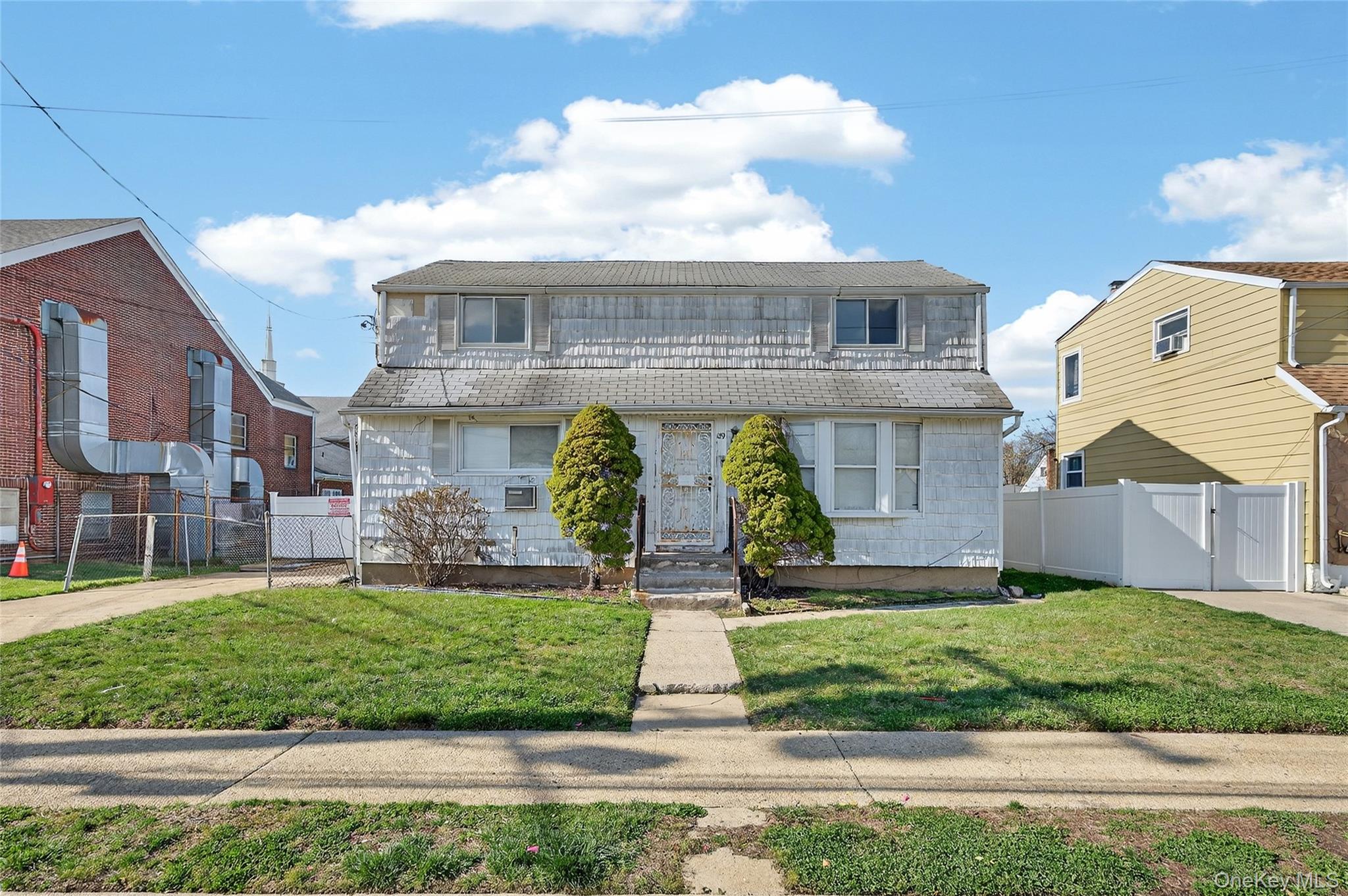 Panache Real Estate in Westbury, NY (2)